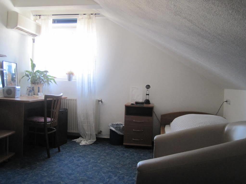 Gasthaus Rogge Лемго Экстерьер фото
